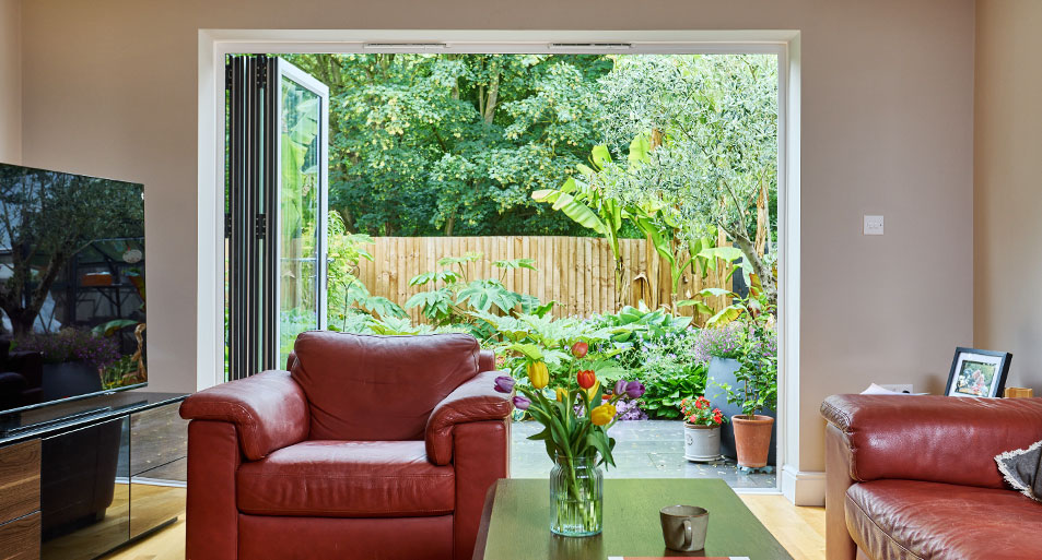 Dual agate grey 3 part aluminium bi fold door interior banner