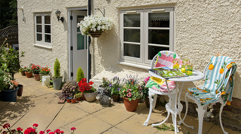 Dual cream uPVC flush casement windows banner
