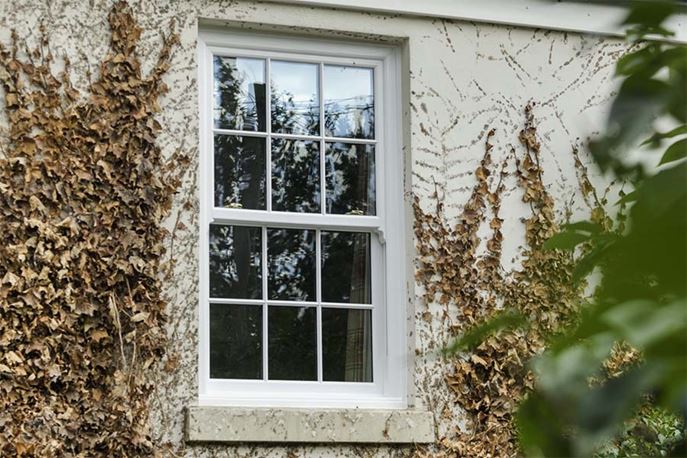White Knight uPVC sash window